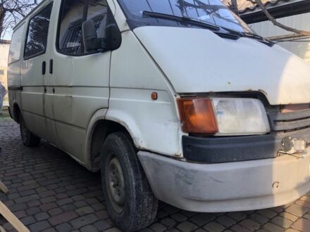 Форд Інша 1988 у Львові на Automoto.ua Форд Інша, об'ємом двигуна 6 л та пробігом 0 тис. км за 1300 $, фото 1 на Automoto.ua