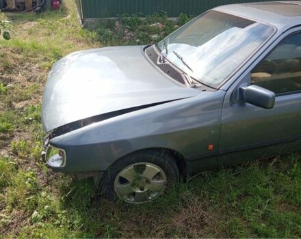 Сірий Форд Інша, об'ємом двигуна 0 л та пробігом 235 тис. км за 122 $, фото 2 на Automoto.ua