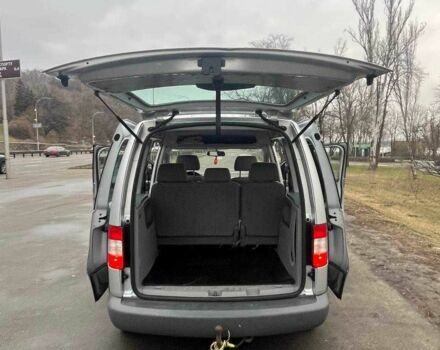 Сірий Форд Інша, об'ємом двигуна 1.9 л та пробігом 4 тис. км за 6300 $, фото 2 на Automoto.ua