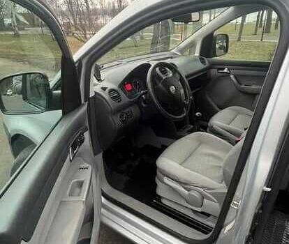 Сірий Форд Інша, об'ємом двигуна 1.9 л та пробігом 4 тис. км за 6300 $, фото 9 на Automoto.ua