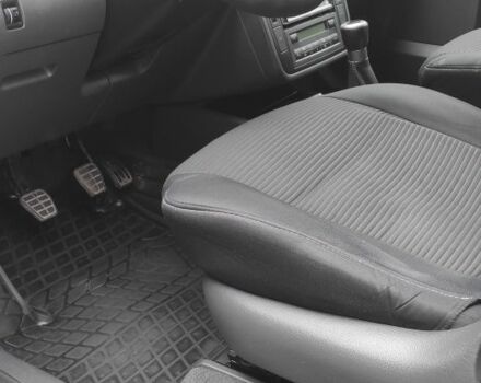 Серый Форд Другая, объемом двигателя 2 л и пробегом 262 тыс. км за 6900 $, фото 3 на Automoto.ua