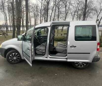 Сірий Форд Інша, об'ємом двигуна 1.9 л та пробігом 4 тис. км за 6300 $, фото 7 на Automoto.ua