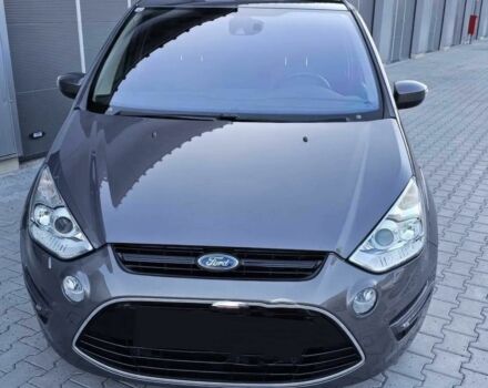 Сірий Форд Інша, об'ємом двигуна 2 л та пробігом 143 тис. км за 7600 $, фото 1 на Automoto.ua