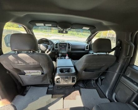 Сірий Форд Інша, об'ємом двигуна 5 л та пробігом 55 тис. км за 26000 $, фото 3 на Automoto.ua