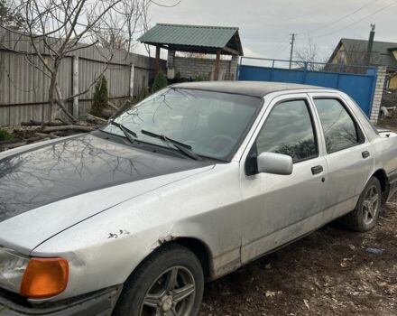 Сірий Форд Інша, об'ємом двигуна 2 л та пробігом 3 тис. км за 630 $, фото 1 на Automoto.ua