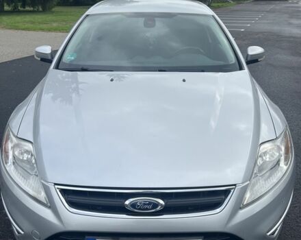 Сірий Форд Інша, об'ємом двигуна 1.6 л та пробігом 198 тис. км за 7500 $, фото 16 на Automoto.ua