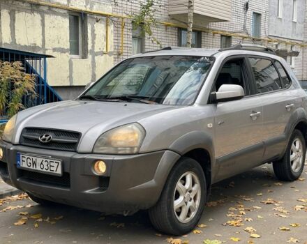 Сірий Форд Інша, об'ємом двигуна 2 л та пробігом 300 тис. км за 3950 $, фото 7 на Automoto.ua