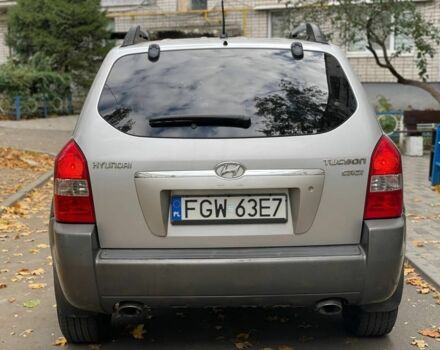 Сірий Форд Інша, об'ємом двигуна 2 л та пробігом 300 тис. км за 3950 $, фото 4 на Automoto.ua