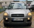 Сірий Форд Інша, об'ємом двигуна 2 л та пробігом 300 тис. км за 3950 $, фото 1 на Automoto.ua
