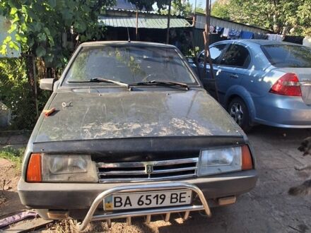 Форд Другая 1992 в Александрие на Automoto.ua Серый Форд Другая, объемом двигателя 1.5 л и пробегом 50 тыс. км за 841 $, фото 1 на Automoto.ua