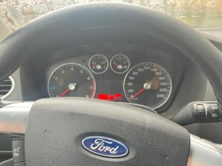 Сірий Форд Інша, об'ємом двигуна 0 л та пробігом 3 тис. км за 3250 $, фото 1 на Automoto.ua