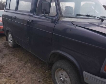 Синій Форд Інша, об'ємом двигуна 2.5 л та пробігом 750 тис. км за 1064 $, фото 1 на Automoto.ua