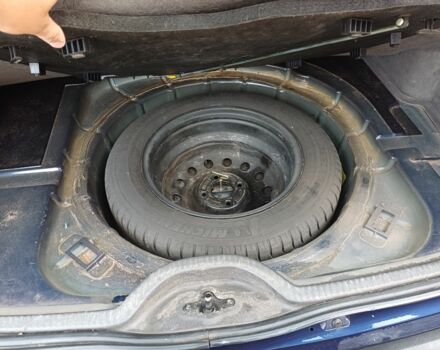 Синий Форд Другая, объемом двигателя 1.6 л и пробегом 280 тыс. км за 1600 $, фото 11 на Automoto.ua