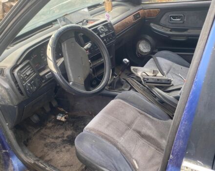 Синий Форд Другая, объемом двигателя 2 л и пробегом 250 тыс. км за 595 $, фото 3 на Automoto.ua