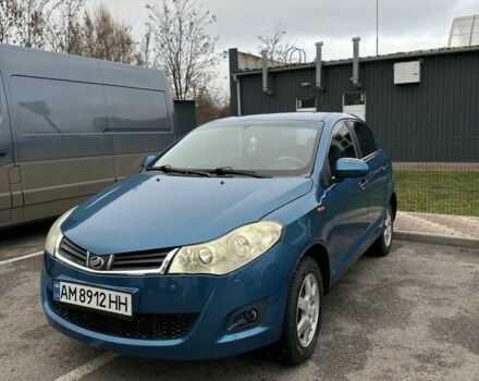 Синій Форд Інша, об'ємом двигуна 1.5 л та пробігом 131 тис. км за 3100 $, фото 1 на Automoto.ua