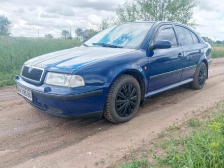 Форд Інша 2000 у Первомайськ на Automoto.ua Синій Форд Інша, об'ємом двигуна 1.6 л та пробігом 270 тис. км за 3650 $, фото 1 на Automoto.ua