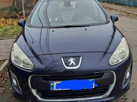 Синий Форд Другая, объемом двигателя 1.6 л и пробегом 2 тыс. км за 6000 $, фото 1 на Automoto.ua