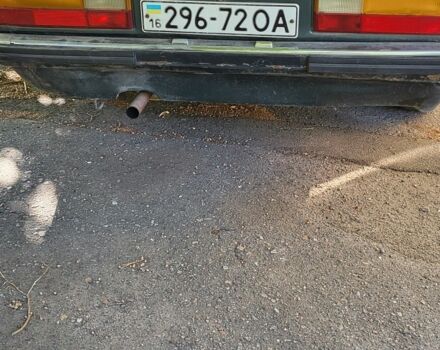 Зелений Форд Інша, об'ємом двигуна 2 л та пробігом 2 тис. км за 476 $, фото 1 на Automoto.ua