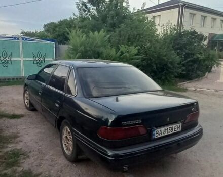 Зелений Форд Інша, об'ємом двигуна 3.8 л та пробігом 40 тис. км за 1426 $, фото 1 на Automoto.ua