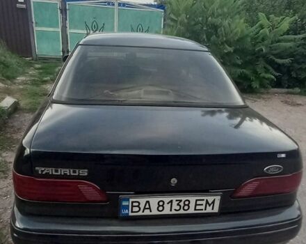 Зелений Форд Інша, об'ємом двигуна 3.8 л та пробігом 40 тис. км за 1426 $, фото 3 на Automoto.ua