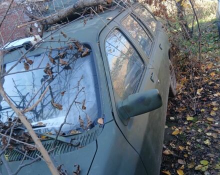 Зеленый Форд Другая, объемом двигателя 1.4 л и пробегом 300 тыс. км за 300 $, фото 1 на Automoto.ua