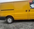 Желтый Форд E-250, объемом двигателя 2 л и пробегом 400 тыс. км за 3000 $, фото 1 на Automoto.ua