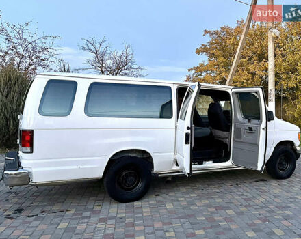 Білий Форд E-350, об'ємом двигуна 5.4 л та пробігом 10 тис. км за 14000 $, фото 20 на Automoto.ua