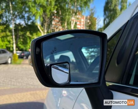 Белый Форд Экоспорт, объемом двигателя 1 л и пробегом 87 тыс. км за 12300 $, фото 16 на Automoto.ua