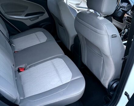 Білий Форд Екоспорт, об'ємом двигуна 1 л та пробігом 145 тис. км за 10500 $, фото 9 на Automoto.ua