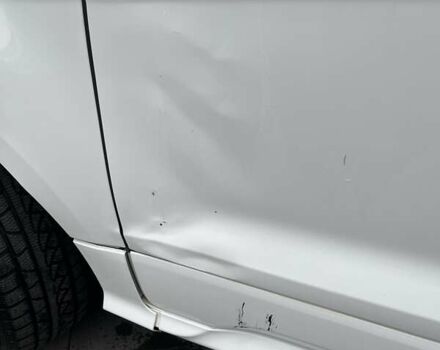 Белый Форд Экоспорт, объемом двигателя 1 л и пробегом 66 тыс. км за 11377 $, фото 10 на Automoto.ua