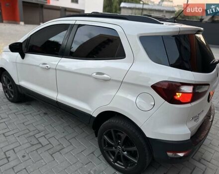 Білий Форд Екоспорт, об'ємом двигуна 0 л та пробігом 122 тис. км за 12800 $, фото 5 на Automoto.ua