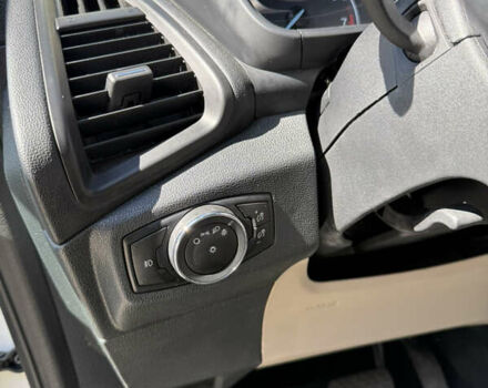 Белый Форд Экоспорт, объемом двигателя 1 л и пробегом 55 тыс. км за 11500 $, фото 13 на Automoto.ua