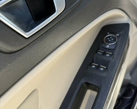 Белый Форд Экоспорт, объемом двигателя 1 л и пробегом 55 тыс. км за 11500 $, фото 15 на Automoto.ua