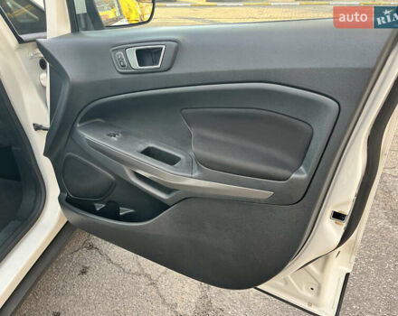 Форд Екоспорт 2019 у Києві на Automoto.ua Білий Форд Екоспорт, об'ємом двигуна 2 л та пробігом 68 тис. км за 13500 $, фото 40 на Automoto.ua