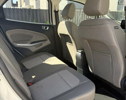 Белый Форд Экоспорт, объемом двигателя 1 л и пробегом 55 тыс. км за 11500 $, фото 4 на Automoto.ua