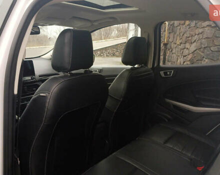 Білий Форд Екоспорт, об'ємом двигуна 2 л та пробігом 75 тис. км за 12900 $, фото 11 на Automoto.ua