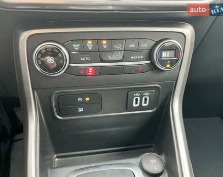 Белый Форд Экоспорт, объемом двигателя 2 л и пробегом 68 тыс. км за 13500 $, фото 25 на Automoto.ua