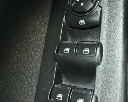 Форд Экоспорт 2020 в Киеве на Automoto.ua Белый Форд Экоспорт, объемом двигателя 1 л и пробегом 45 тыс. км за 16600 $, фото 40 на Automoto.ua