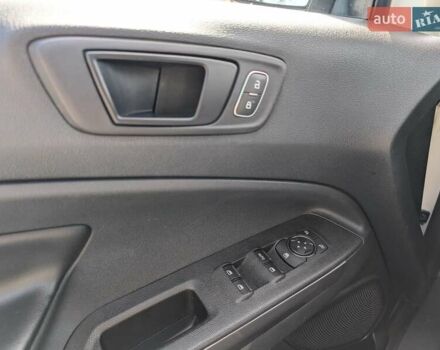 Белый Форд Экоспорт, объемом двигателя 2 л и пробегом 82 тыс. км за 12890 $, фото 17 на Automoto.ua