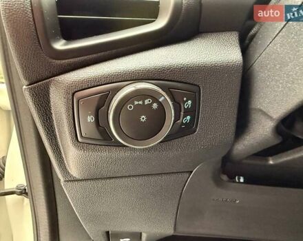 Белый Форд Экоспорт, объемом двигателя 2 л и пробегом 82 тыс. км за 13990 $, фото 16 на Automoto.ua