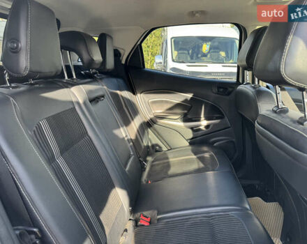 Белый Форд Экоспорт, объемом двигателя 2 л и пробегом 70 тыс. км за 12800 $, фото 17 на Automoto.ua