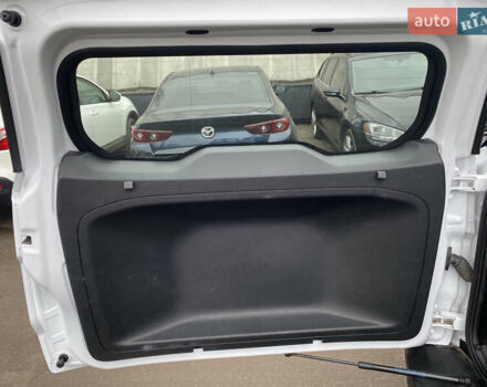 Білий Форд Екоспорт, об'ємом двигуна 1 л та пробігом 45 тис. км за 15900 $, фото 21 на Automoto.ua