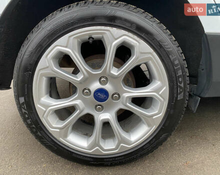 Білий Форд Екоспорт, об'ємом двигуна 1 л та пробігом 45 тис. км за 15900 $, фото 13 на Automoto.ua