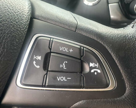 Форд Екоспорт 2020 у Києві на Automoto.ua Білий Форд Екоспорт, об'ємом двигуна 1 л та пробігом 58 тис. км за 12990 $, фото 24 на Automoto.ua