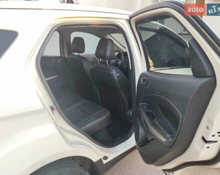 Белый Форд Экоспорт, объемом двигателя 2 л и пробегом 89 тыс. км за 14700 $, фото 2 на Automoto.ua