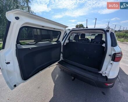 Белый Форд Экоспорт, объемом двигателя 2 л и пробегом 82 тыс. км за 12890 $, фото 15 на Automoto.ua