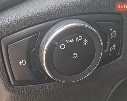 Білий Форд Екоспорт, об'ємом двигуна 2 л та пробігом 93 тис. км за 13600 $, фото 39 на Automoto.ua