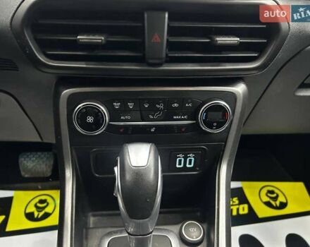 Белый Форд Экоспорт, объемом двигателя 2 л и пробегом 28 тыс. км за 14300 $, фото 11 на Automoto.ua