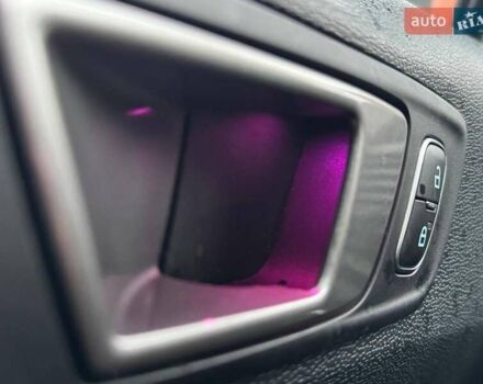 Белый Форд Экоспорт, объемом двигателя 2 л и пробегом 66 тыс. км за 13000 $, фото 57 на Automoto.ua