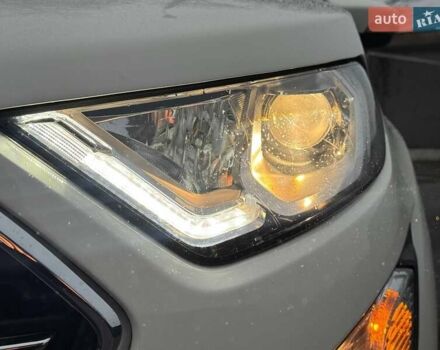 Белый Форд Экоспорт, объемом двигателя 2 л и пробегом 66 тыс. км за 13000 $, фото 66 на Automoto.ua